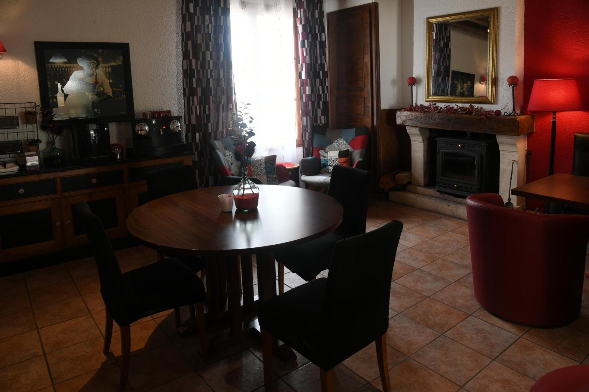 Logis Auberge De Launay Limeray Esterno foto