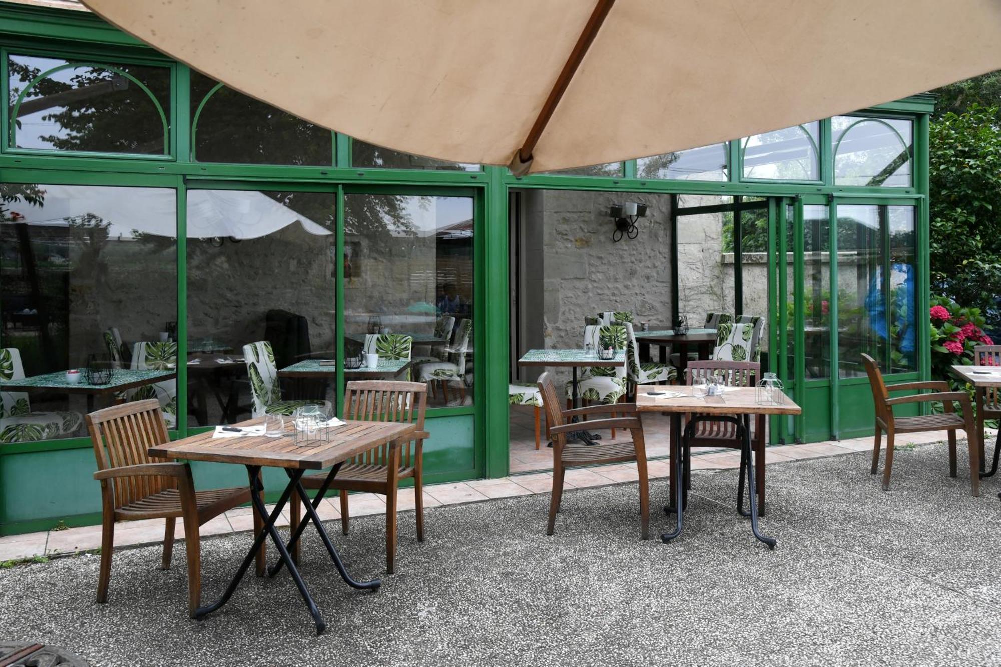 Logis Auberge De Launay Limeray Esterno foto